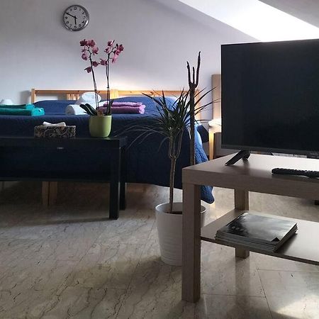 La Casa Di Marta - Ampia Ed Accogliente Mansarda In Piazza Statuto Apartment Turin Luaran gambar